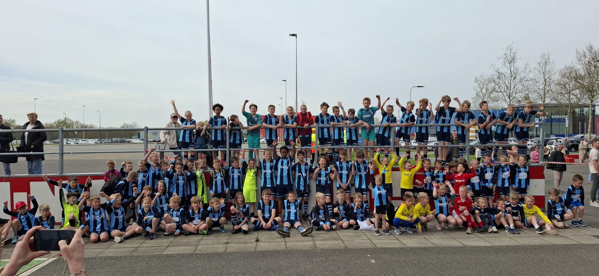 Jeugd t/m O12 haalt fantastisch bedrag op tijdens Kidsrun!