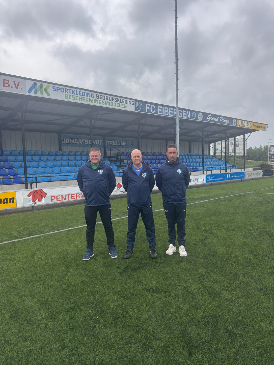 Vertrouwde staf blijft aan boord bij FC Eibergen JO19